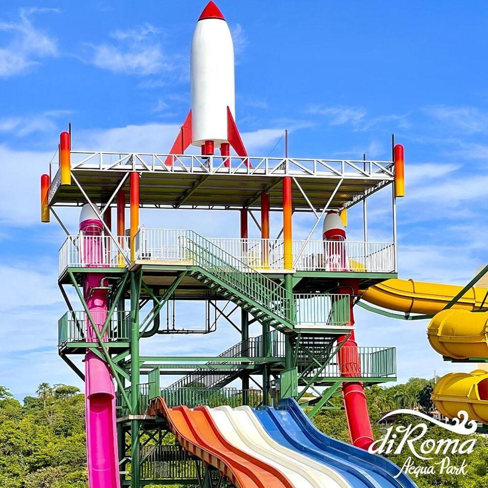 Aparthotel Piazza Diroma Acesso Diroma Acqua Park Gratuito Star Temporada Caldas Novas Exterior foto